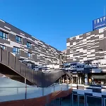 Zentral Ave Hotel