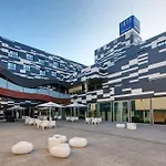 ホテル Zentral Ave サラゴサ