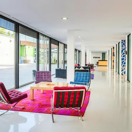 Szálloda Zentral Ave 4*