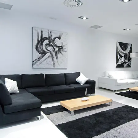 Szálloda Zentral Ave