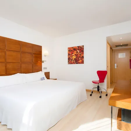 Zentral Ave מלון סרגוסה