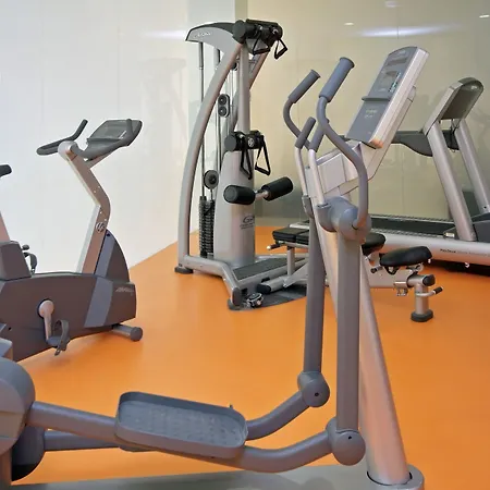 Zentral Ave Szálloda Zaragoza