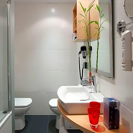 Zentral Ave فندق سرقسطة