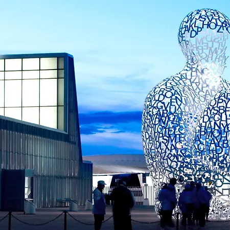 Zentral Ave מלון סרגוסה