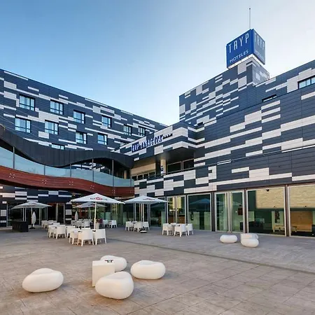 Szálloda Zentral Ave Zaragoza