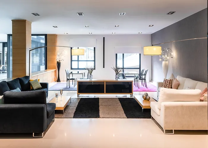 Hotel Zentral Ave 4*