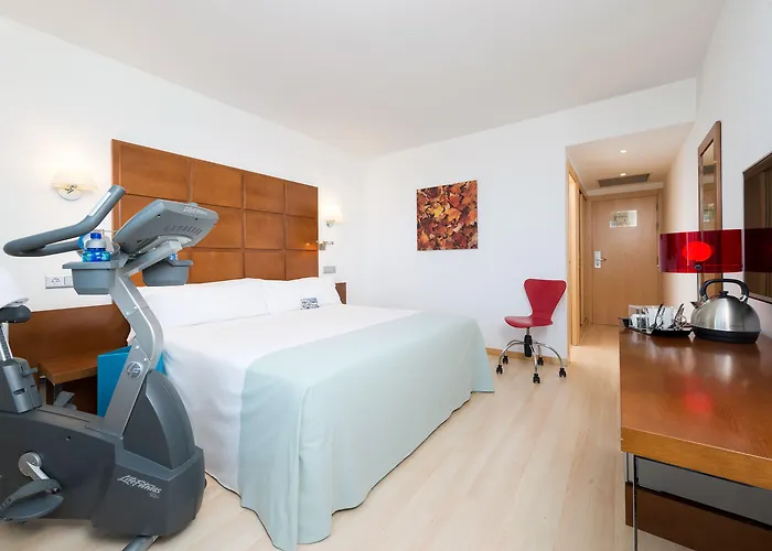 Hotel Zentral Ave 4*