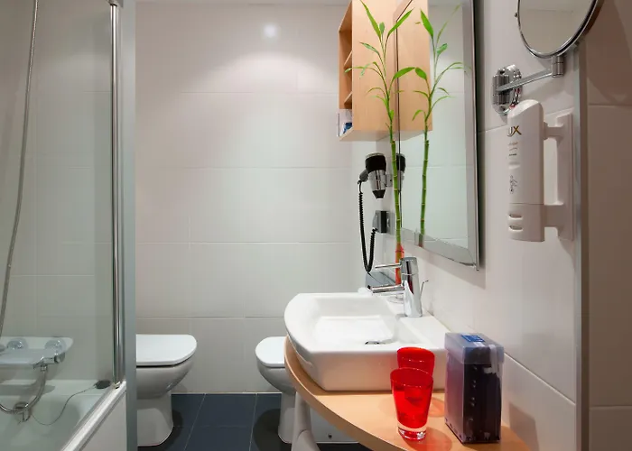 Hotel Zentral Ave Zaragoza