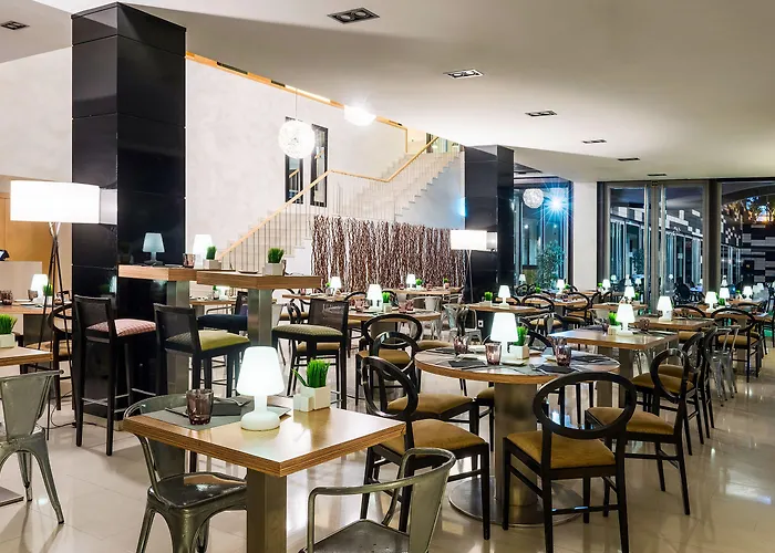 Hotel Zentral Ave Zaragoza