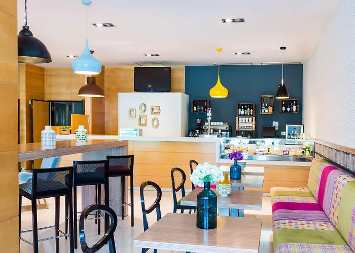 Hotel Zentral Ave Zaragoza